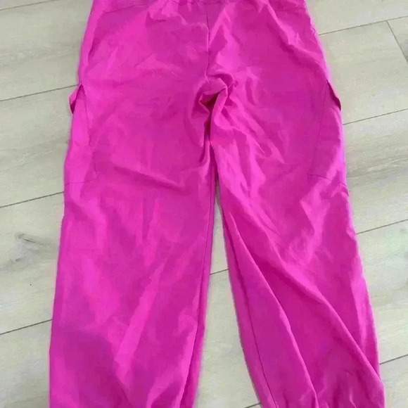 Old Navy Fuchsia Joggers - Picture 10 of 10